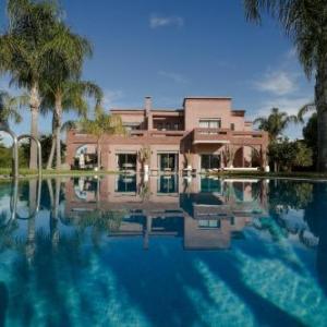 Villa Chamly en exclusivité avec piscine privée dans la Palmeraie Marrakech 