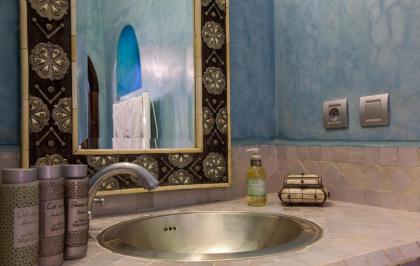 Riad Shemsi - image 24