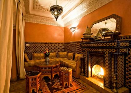 Riad Lakhdar - image 25