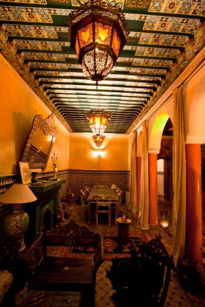 Riad Lakhdar - image 27