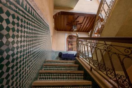 Riad Saad - image 10