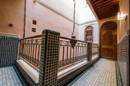 Riad Saad - image 11