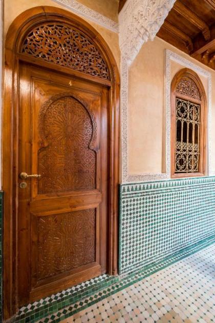 Riad Saad - image 12