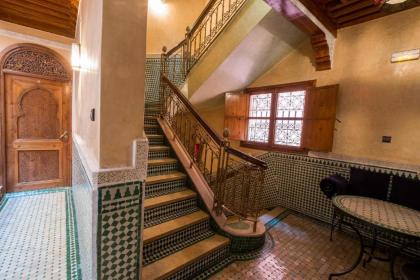 Riad Saad - image 13
