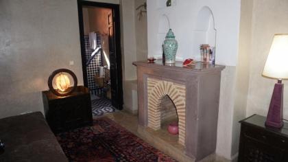 Riad Saba - image 25