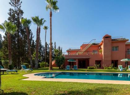 Charming villa in the heart of Marrakech palm grove - image 7