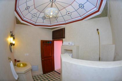 Riad Hidden - image 30