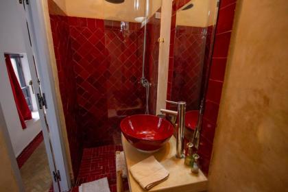 Riad Les Jardins des Lilas - image 24