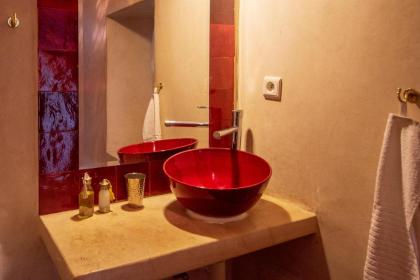 Riad Les Jardins des Lilas - image 30