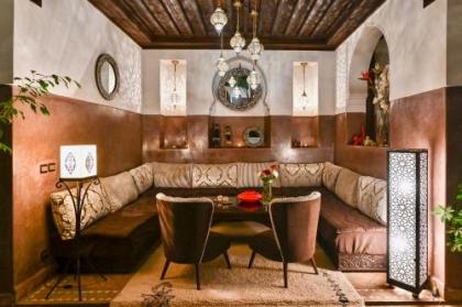 Riad Aya - image 17