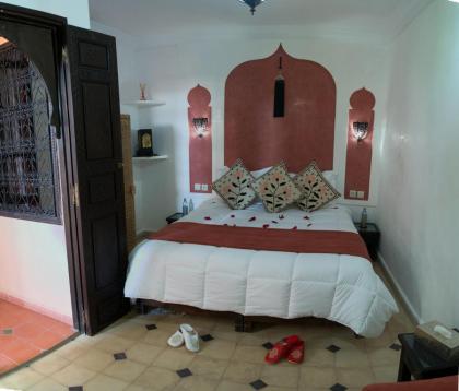 Dar Asdika - image 22