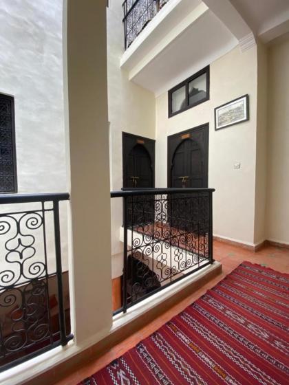 Dar Asdika - image 26
