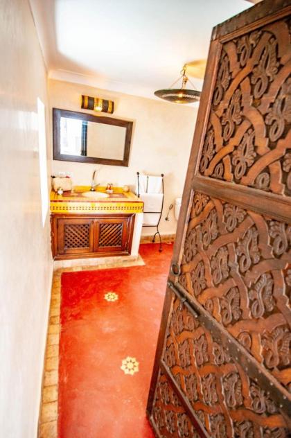 Hotel & Spa Riad Dar El Aila - image 24