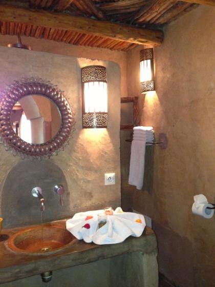 Riad Mehdia - image 22