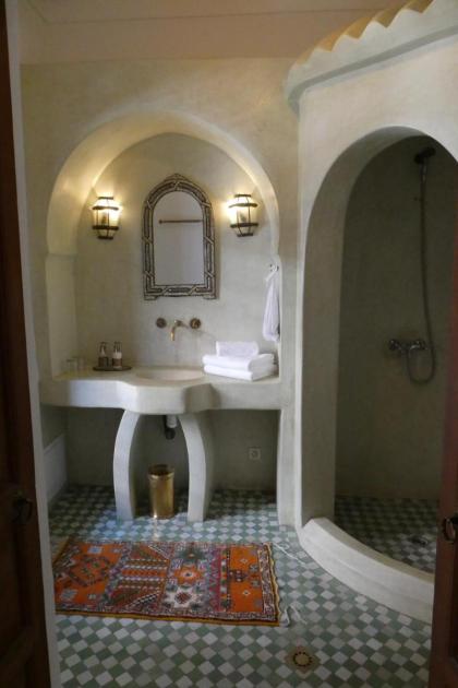Riad Smara - image 28