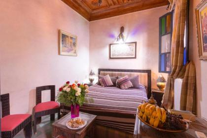 Riad Lalla Khiti - image 24