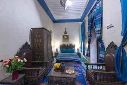 Riad Lalla Khiti - image 26