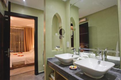 Medina Loft & Spa - image 21