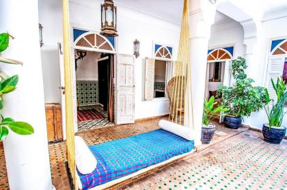 Riad La Maison Rouge - image 21