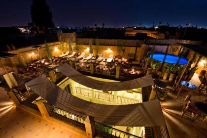 Riad Signature - image 1