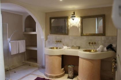 Riad Emberiza Sahari - image 23