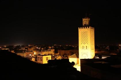 Riad Dantella - image 24