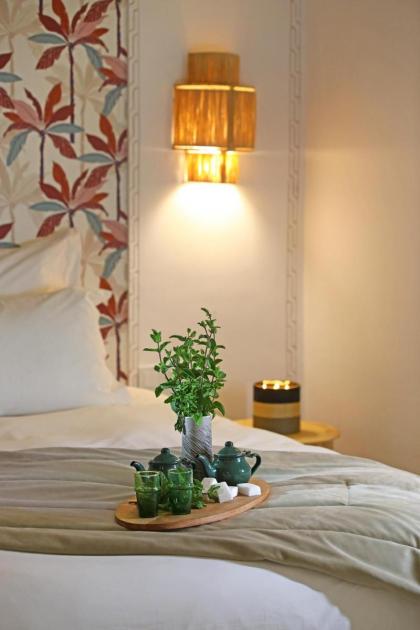 Riad Sashema - image 27