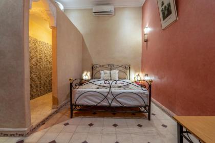 Riad Haj Thami - image 27