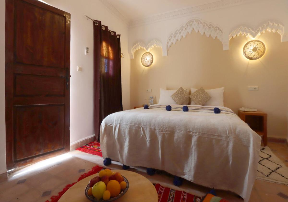 Riad Makech - main image