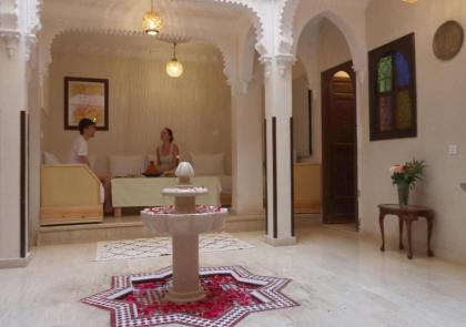 Riad Makech - image 27