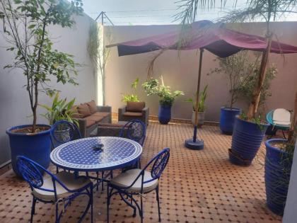 Appartement Centre Gueliz Hanane - image 23