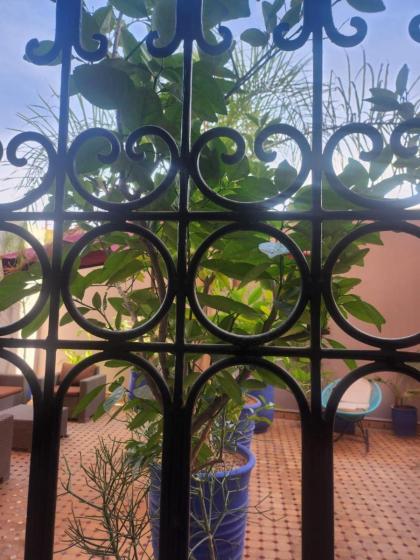 Appartement Centre Gueliz Hanane - image 24