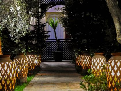 Le Bleu House - image 21