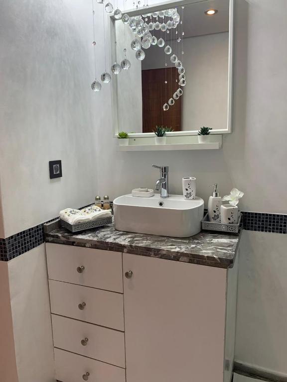 Amazing luxury flat - image 3