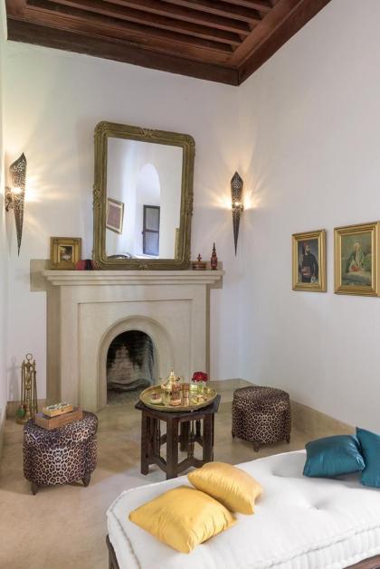 Riad Hayati - image 27
