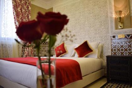 8 bedrooms villa with private pool jacuzzi and enclosed garden at Marrakech - image 16
