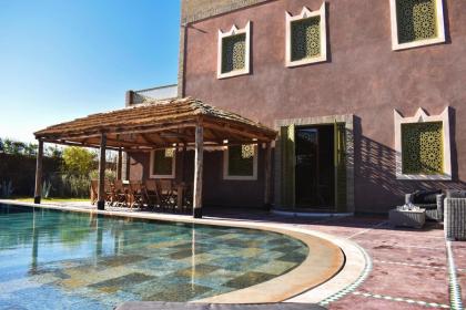 8 bedrooms villa with private pool jacuzzi and enclosed garden at Marrakech - image 3