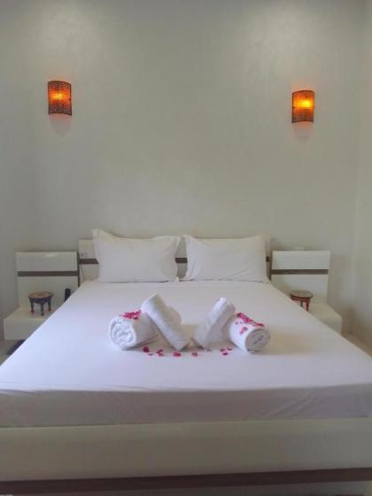RIAD REDWAN - image 11