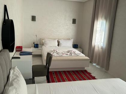 RIAD REDWAN - image 2