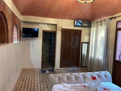 RIAD REDWAN - image 25