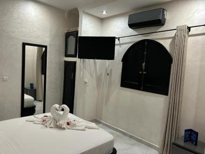 RIAD REDWAN - image 27