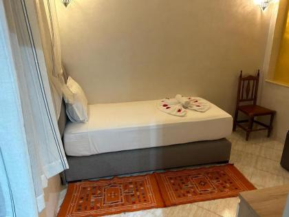 RIAD REDWAN - image 29