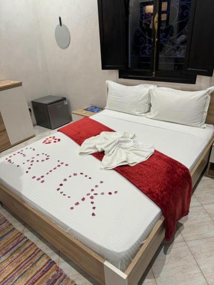 RIAD REDWAN - image 9