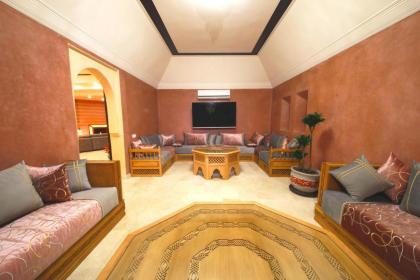 9 bedrooms villa with private pool enclosed garden and wifi at Centre Commune Ouled Hassoune - image 20