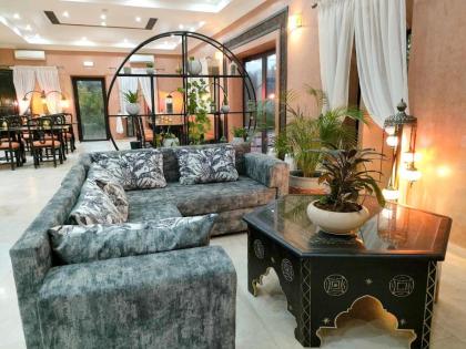 9 bedrooms villa with private pool enclosed garden and wifi at Centre Commune Ouled Hassoune - image 23