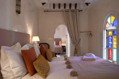 Riad LAMDINA - image 25