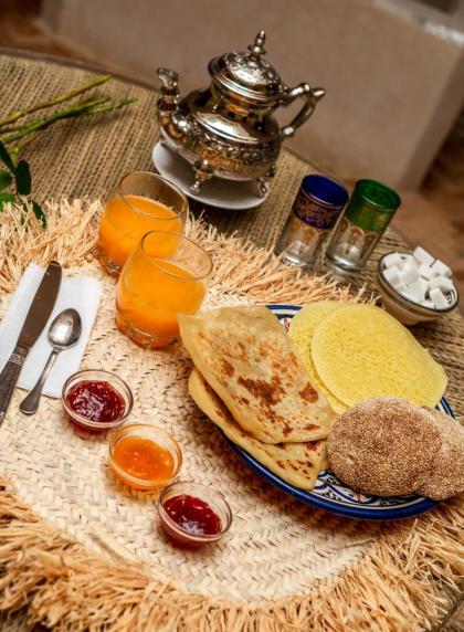 Riad Jul Seghir - image 26