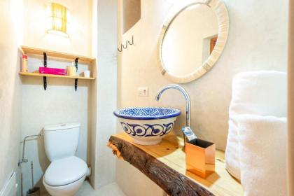 Riad Jul Seghir - image 28