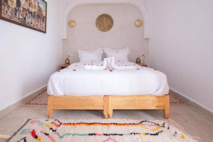 Riad El Habib - image 23