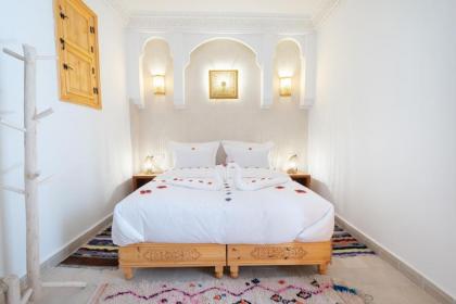 Riad El Habib - image 30